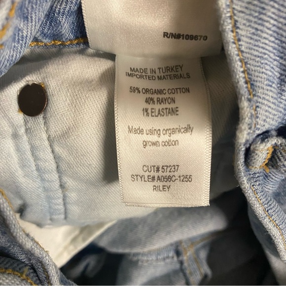Agolde High Rise Riley Straight Crop Button Fly Size 27‎ - Picture 6 of 7